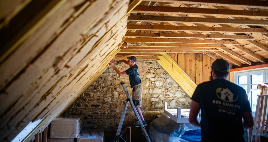 Combles, murs, menuiserie : que faut-il isoler en premier ?